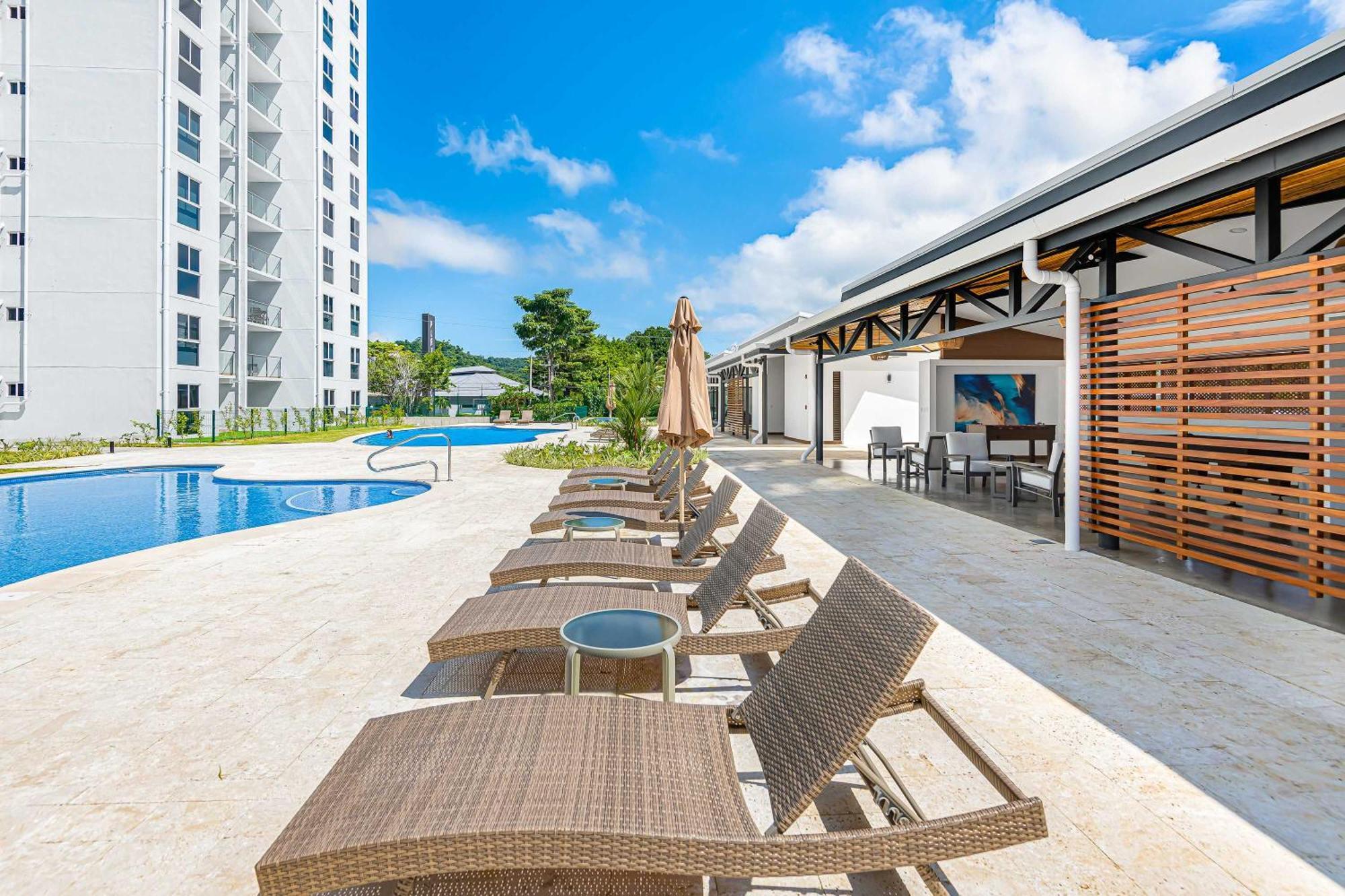 Upstay - Brand New Condo W Pool - Near The Beach Jaco Exterior photo